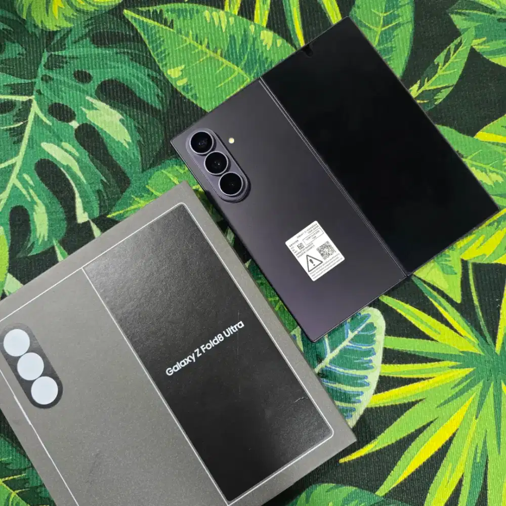 Samsung galaxy Z fold 8 ultra 5G 12/256 sebulanan pake
