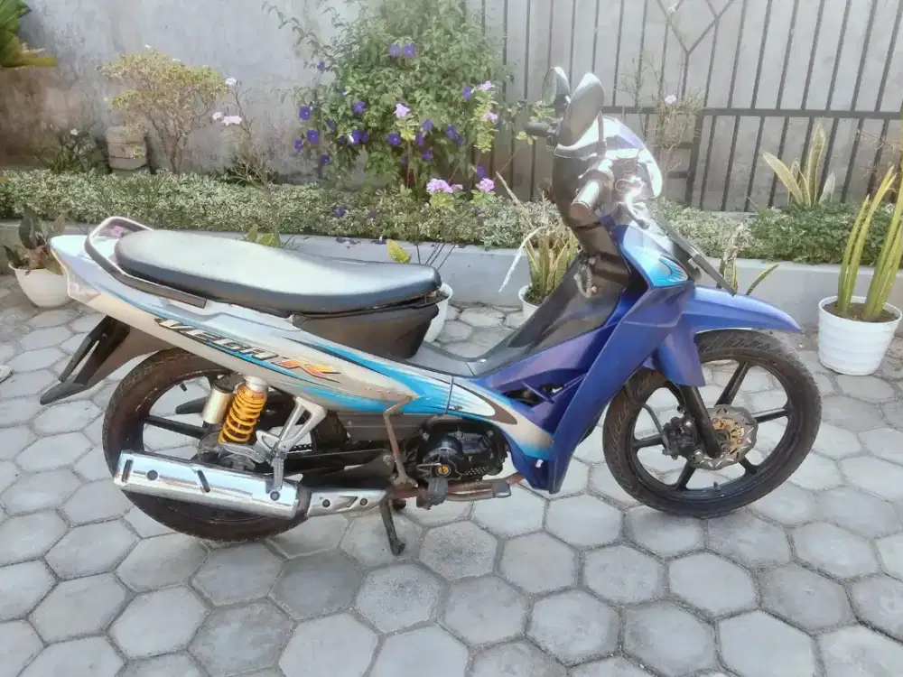 Vega R new pajak hidup