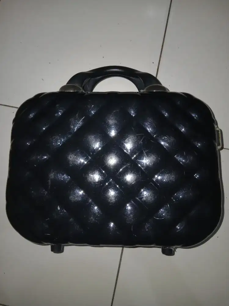 Koper kosmetik mini Armando Caruso Milan