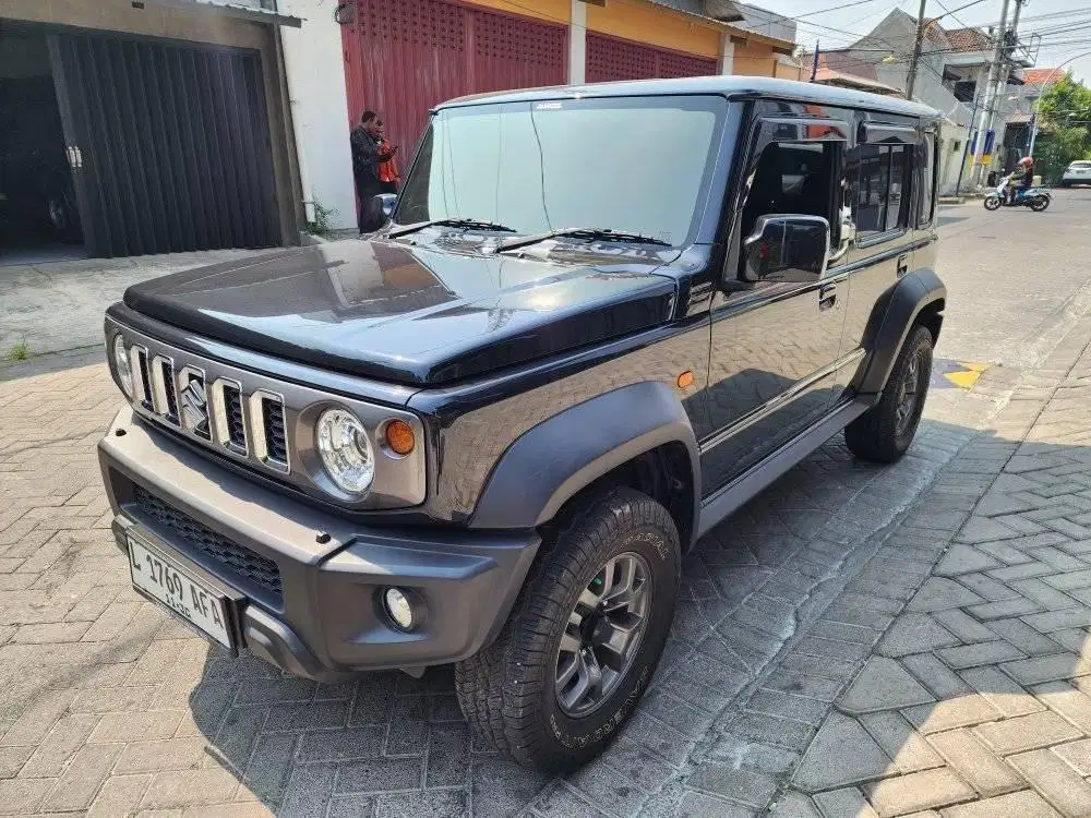 SUZUKI JIMNY 5 PINTU 1.5 MATIC 4x4 THUN 2025 KILOMETER 11 RIBU ASLI