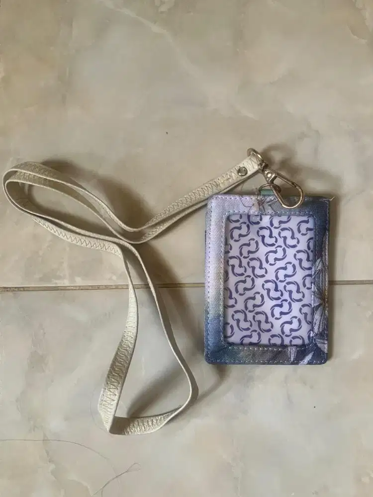 Wallts Card Holder Bunga