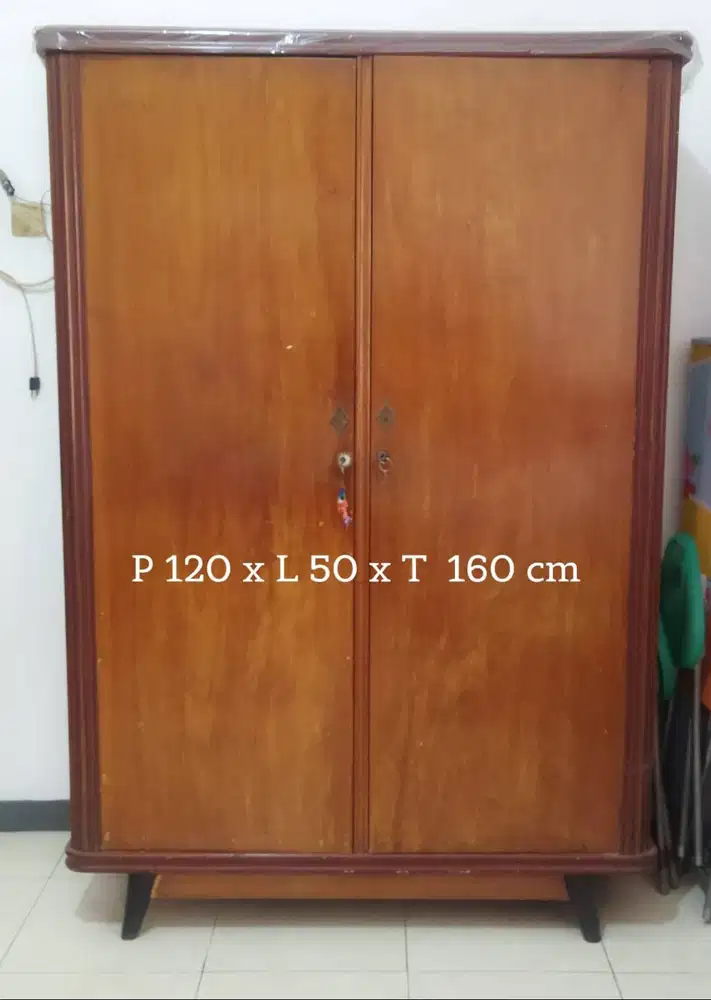Lemari Pakaian Kayu Jati Asli 2 Pintu Minimalis / Vintage Kokoh