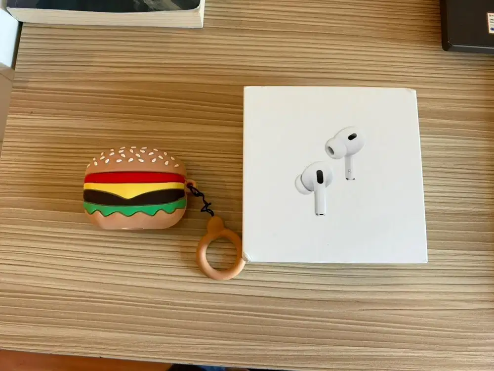 Airpod pro 2 lighting