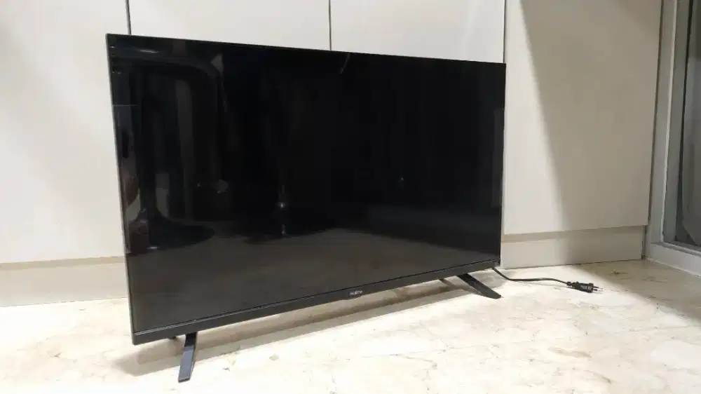 Dijual Bekas Realme Smart TV 32 inch