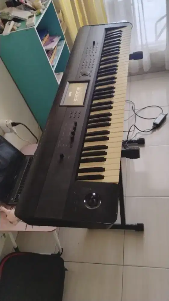 Dijual kondisi mulus key board KORG KROME-73