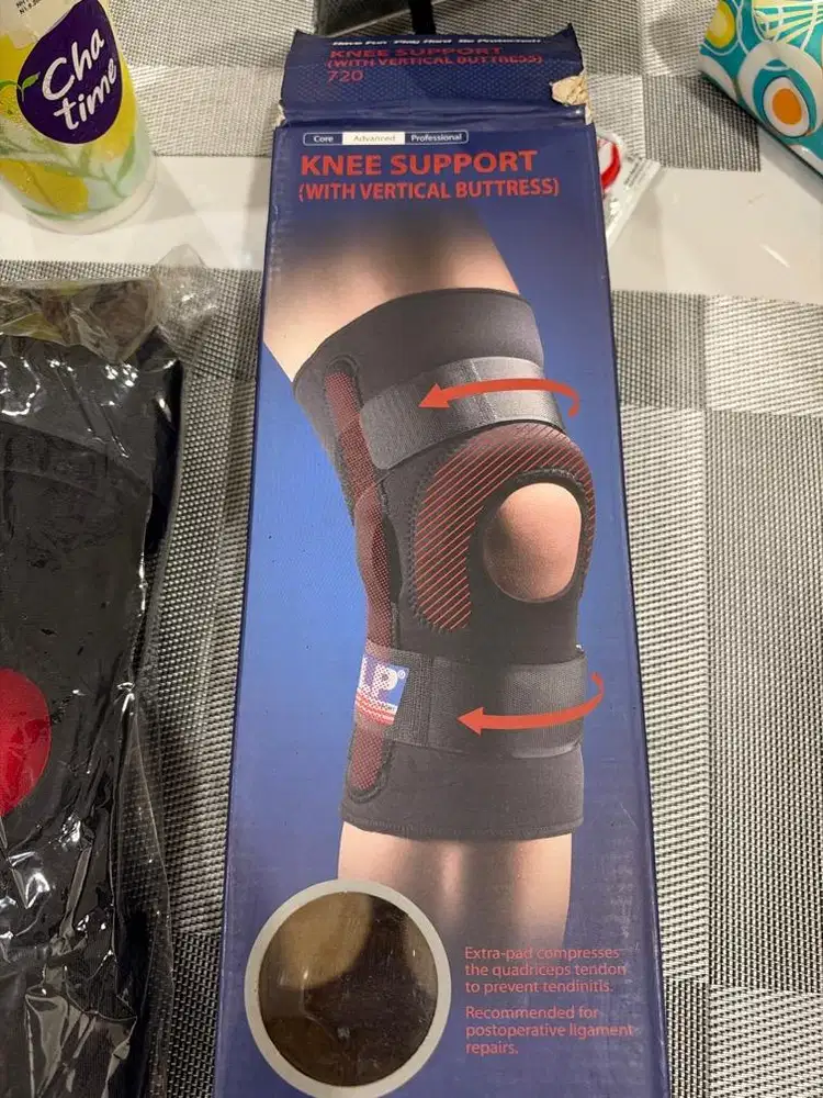 LP knee support with vetical buttress
