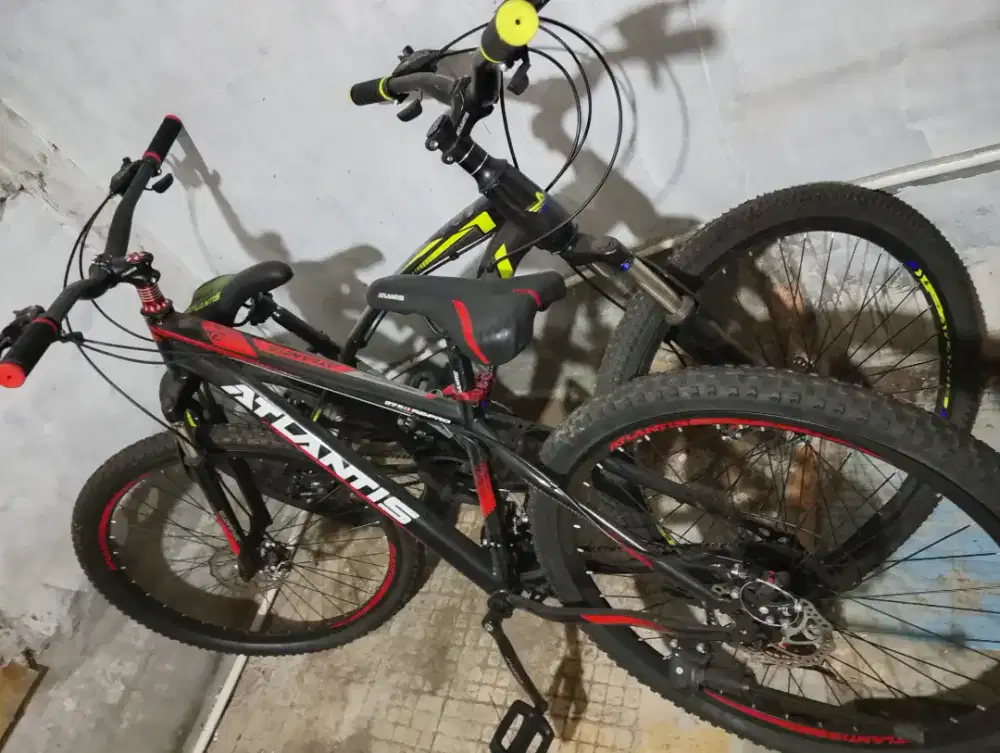 Sepeda Atlantis like new!! 900k/unit (nego)