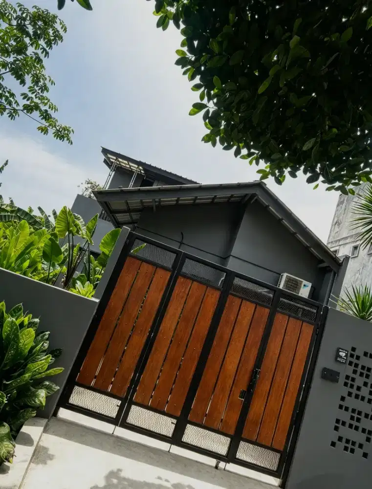 Dijual Rumah konsep Industrial Bangunan Baru dlm Perumahan HARGA NEGO