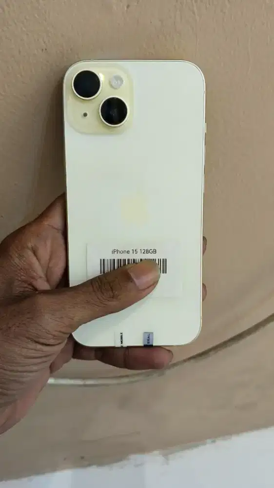 iPhone 15 128 GB