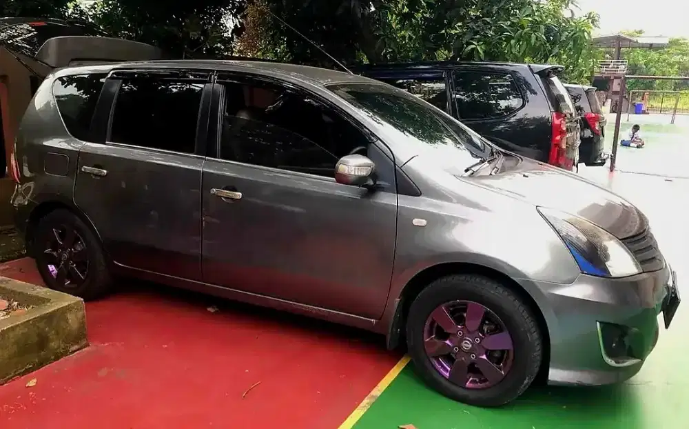 Nissan Livina XR 2008 Matic rawatan pribadi tinggal pakai