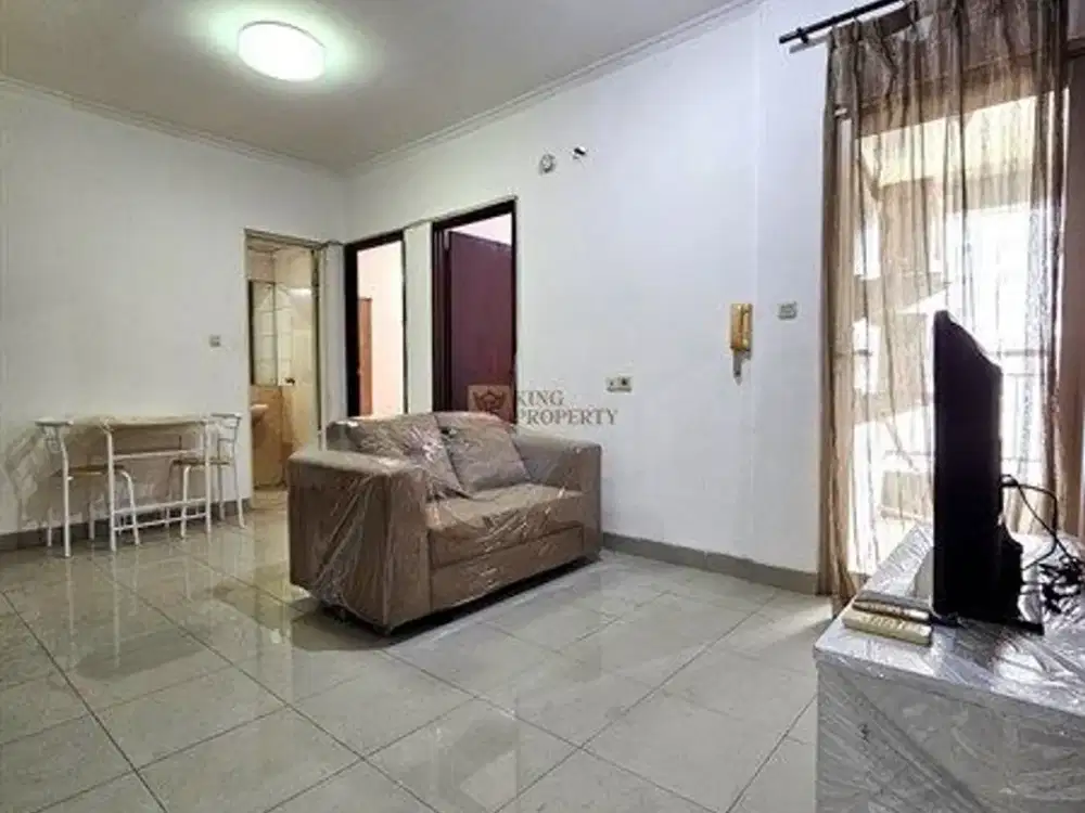Sebrang Kampus Ukrida & 5 Menit ke Central Park, Disewa 2Br Mediterania Garden Medit 1 Furnished Homey Siap Huni, Area Podomoro City Jakarta Barat.