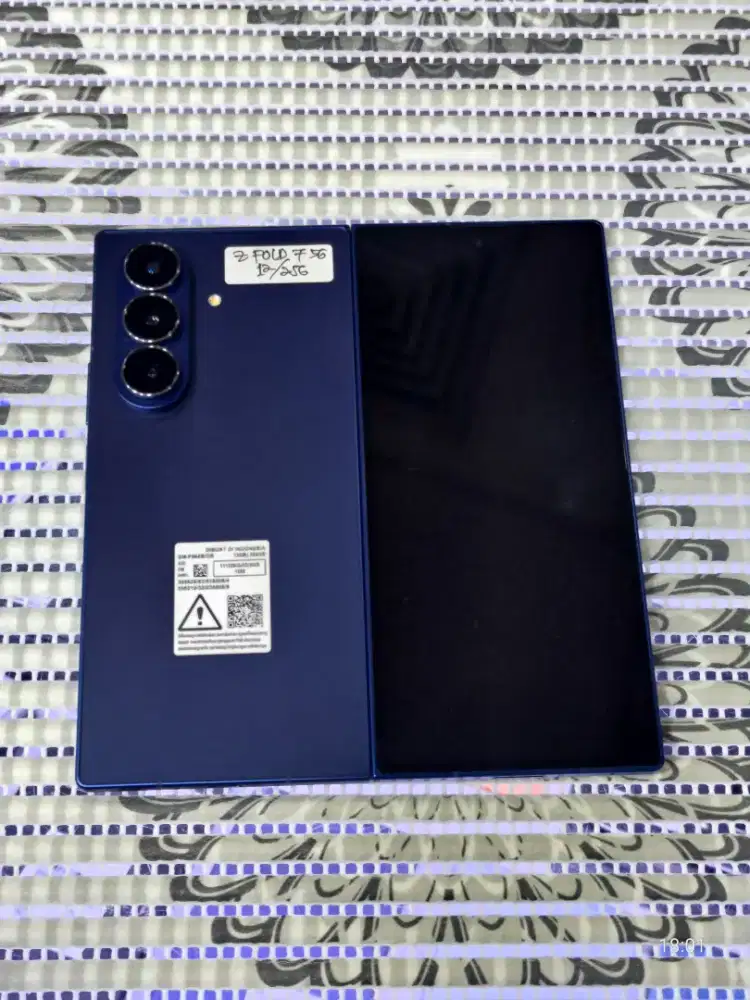 Samsung Z Fold 7 5G 12/256 Gb Free Case Ori Karbon