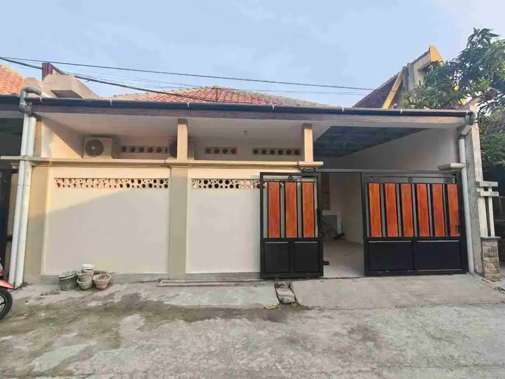 Rumah Baru Cantik Include AC tiap Kamar Dekat Kampus STIES