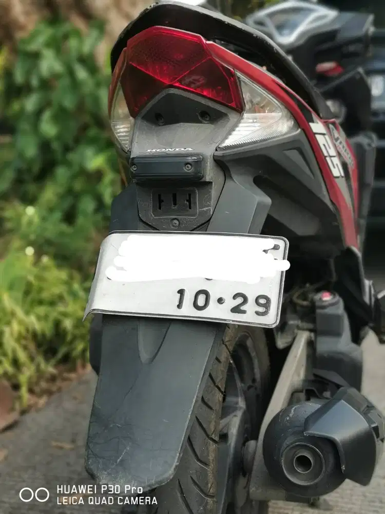 old Vario 125 Fi bekas tangan 1
