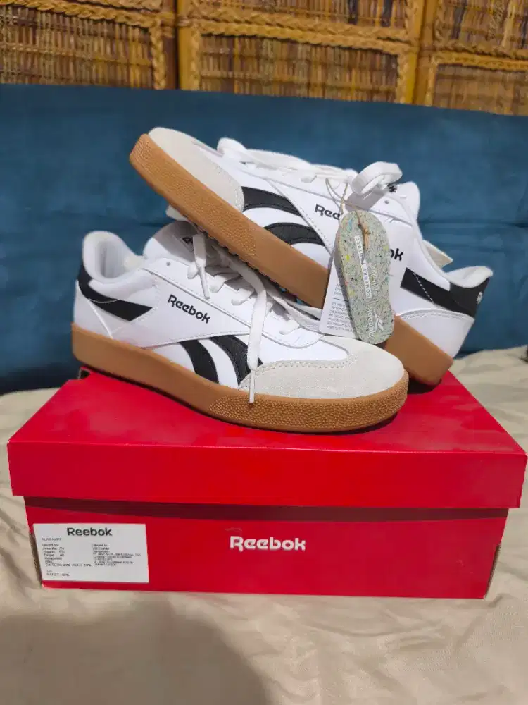 Jual Reebok Smash Edge