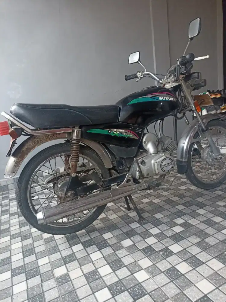 SUZUKI A 100 C TH 1995