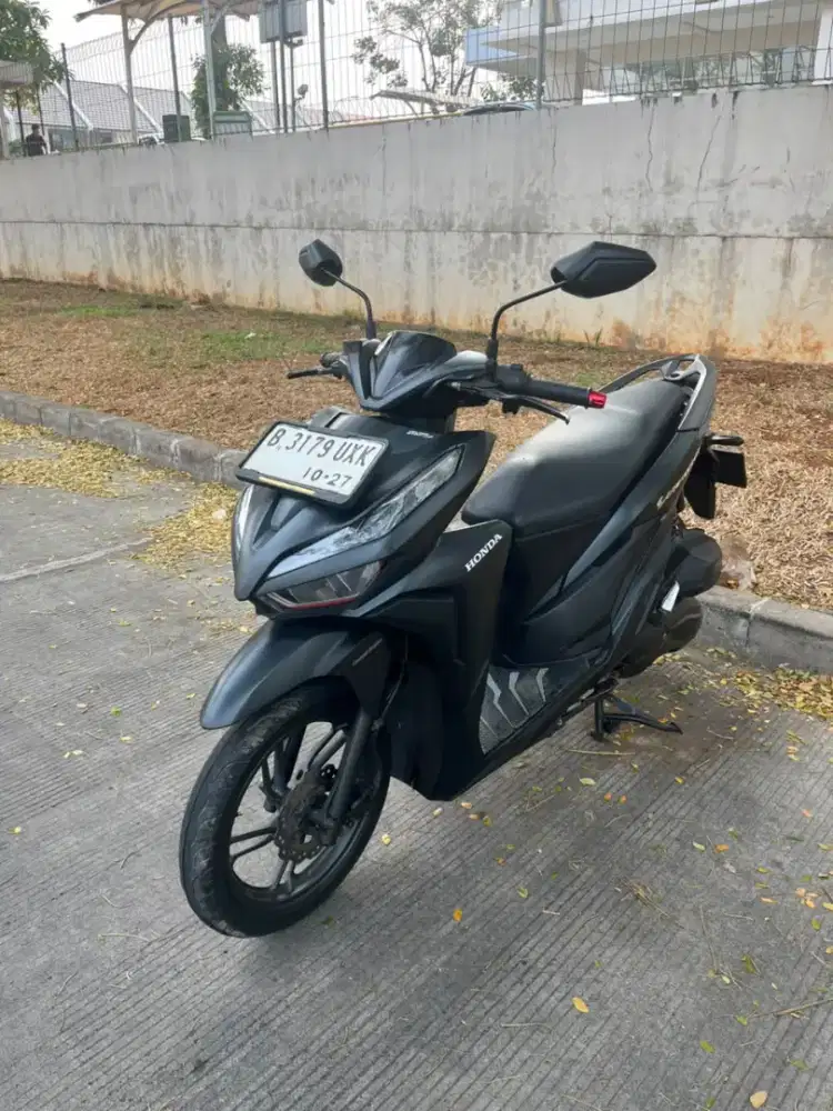 Vario 15O New Keyles Hitam Doff