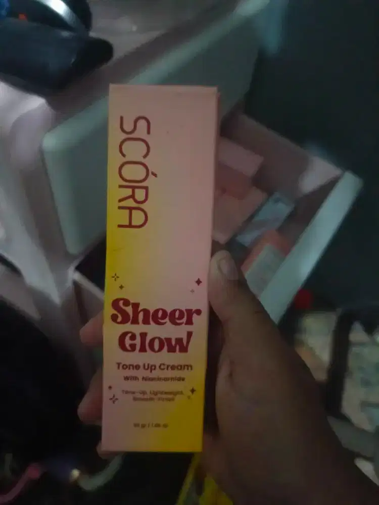 Tone up scora & serum scora