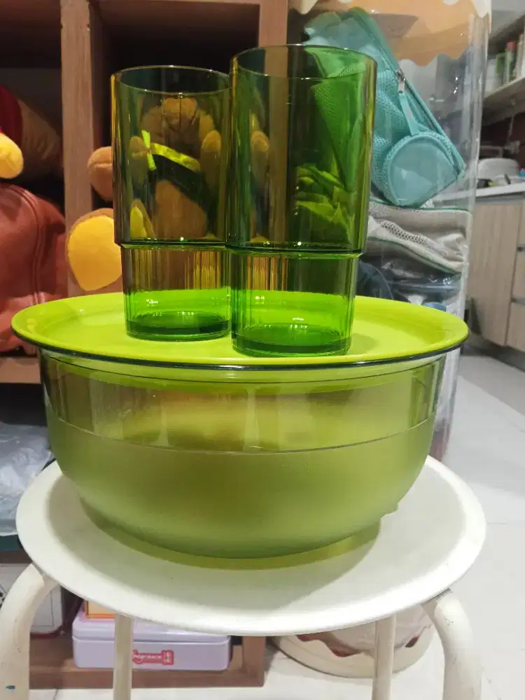 Tupperware baskom nampan n gelas