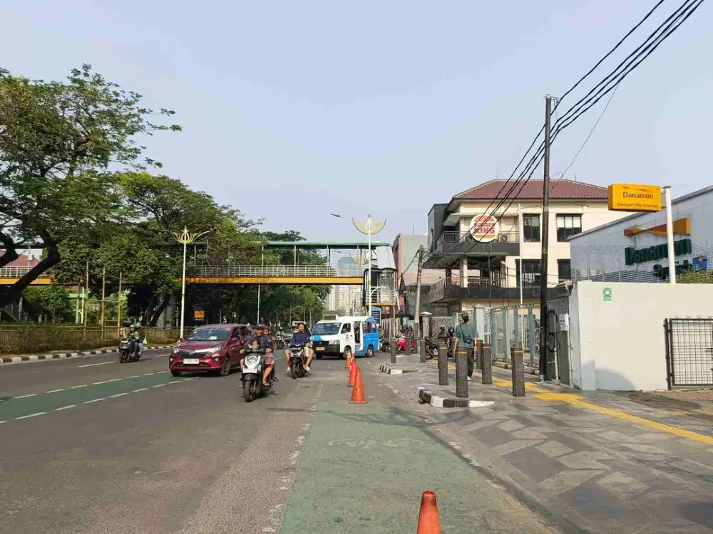 DEKAT STAS TEBER RUMAH 270JT SAJA