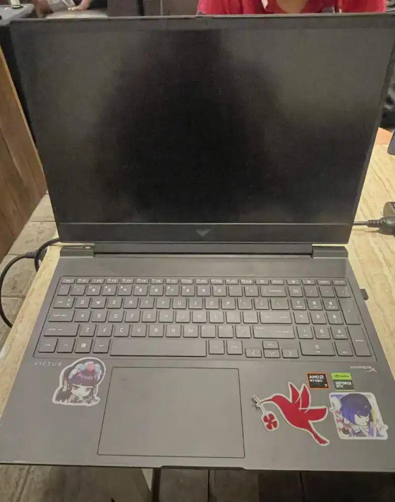 Hp victus 16 ryzen 7 8645hs ram 32gb ssd 1tb