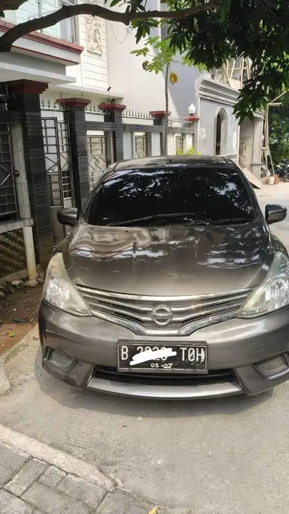 NISSAN LIIVINA SV MATIC BODI MULUS
