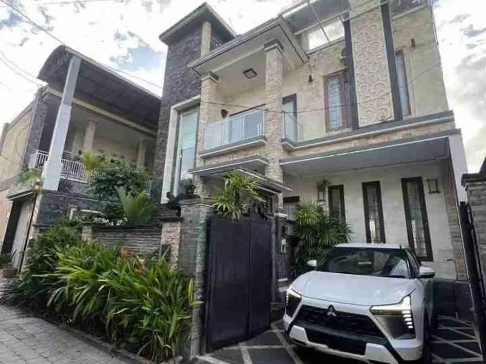 Rumah Lux 3Lt 2Are Ada Pool Full Furnish Pemogan Pedungan Dkt Mall Tsm