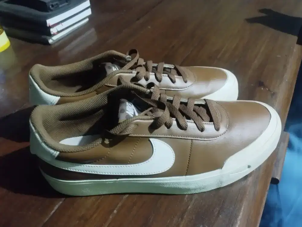 Dijual sepatu branded Pre love