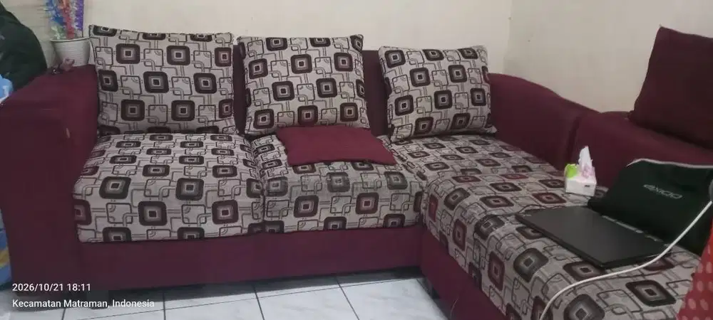 Dijual Sofa Leter L
