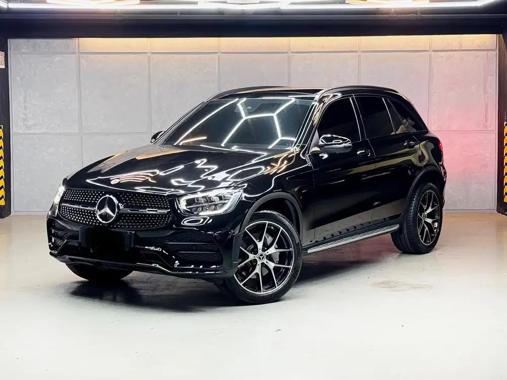 Bergaransi !! Mercedes Benz GLC200 Amg 2022