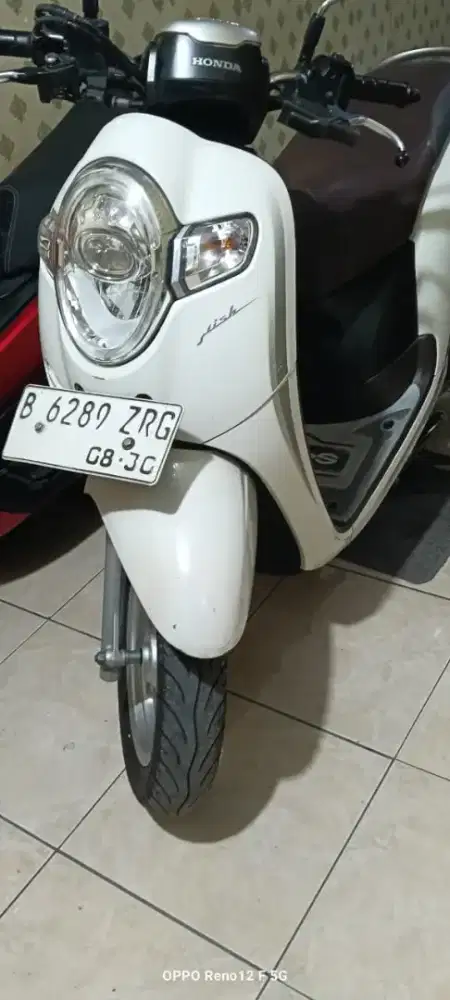 DIJUAL CEPAT HONDA SCOOPY DONAT STYLISH ORISINIL