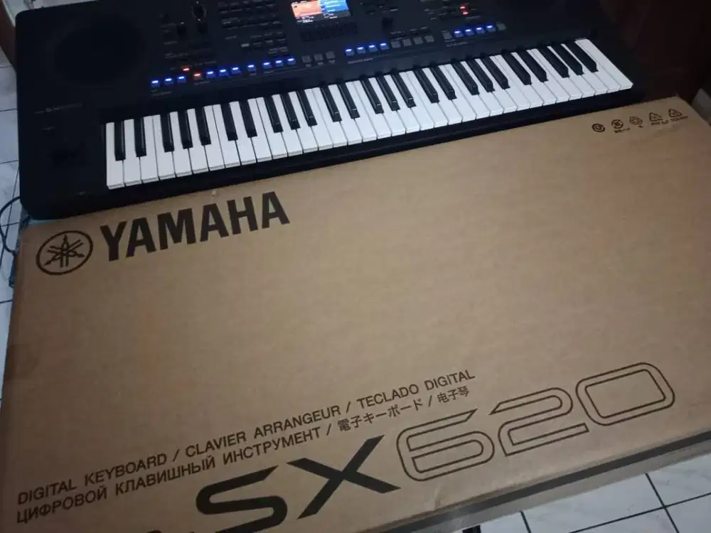 Keyboard Yamaha PSR SX620, Baru 1 Bulan, Ex-Hadiah