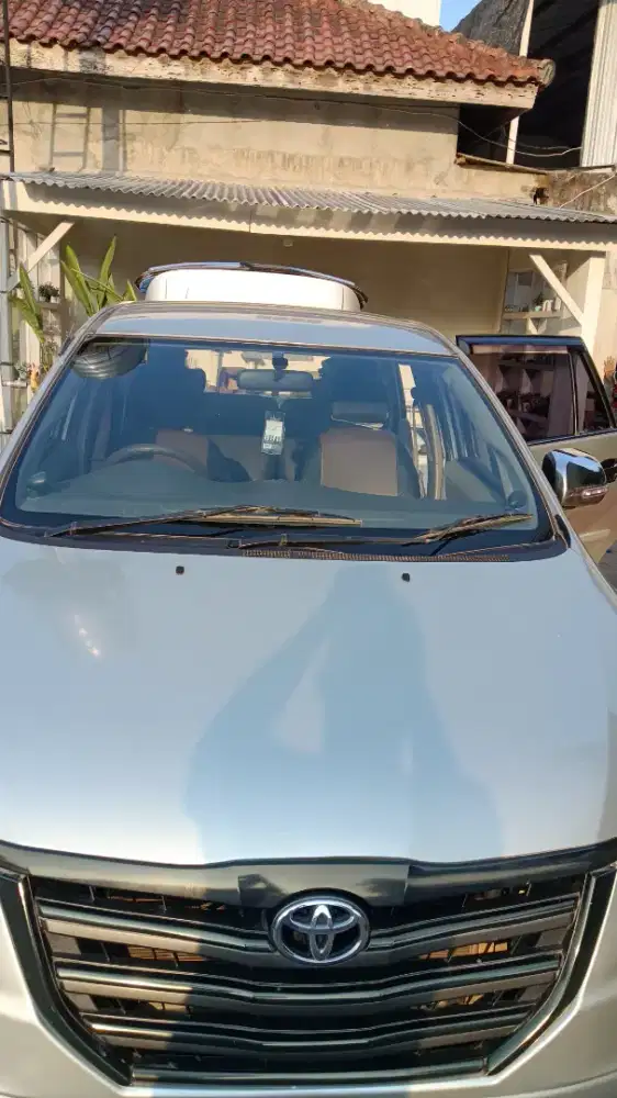 DIJUAL KIJANG INOVA TIPE E