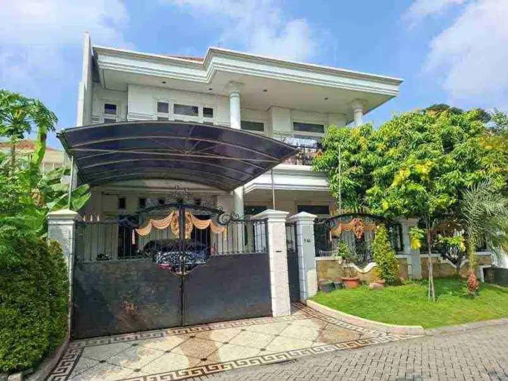 Rumah Dijual Graha Family Surabaya