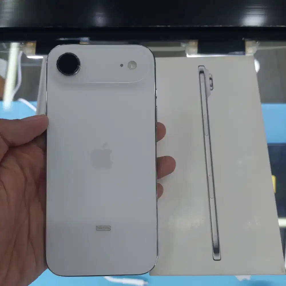 Iphone 17 Air 256 Gb second ibox Bh100%