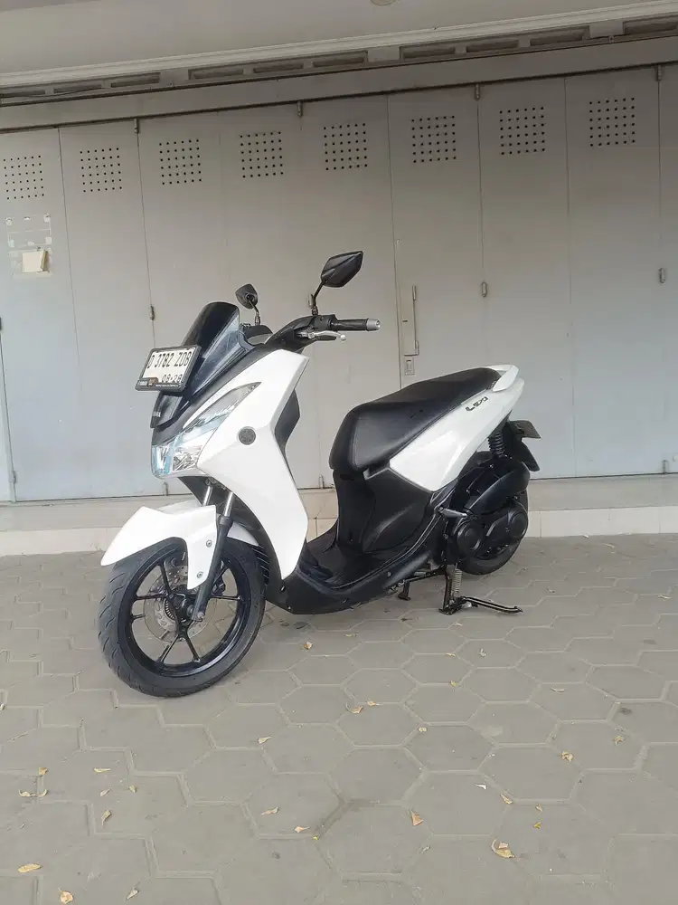 Yamaha Lexi 125 2018 mulus