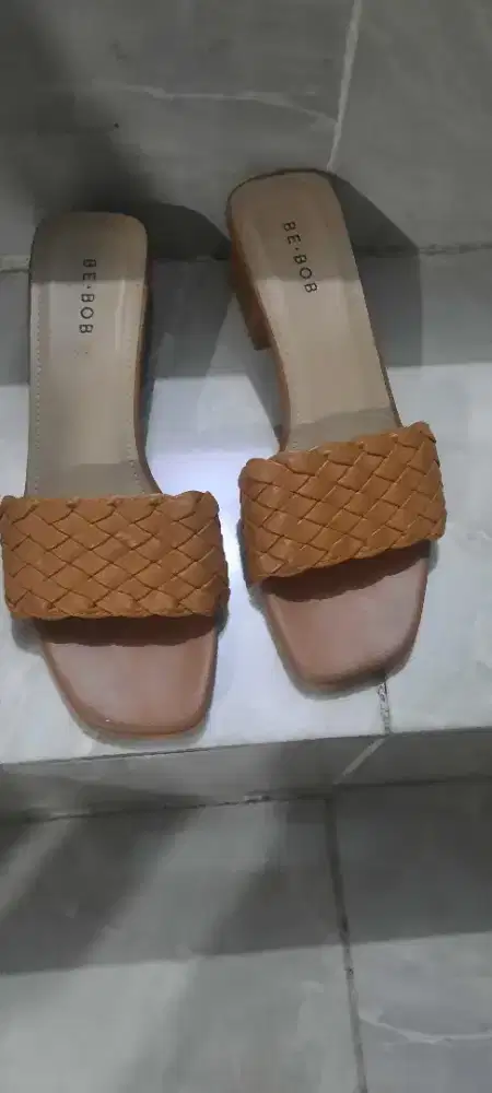 Sepatu Wanita Fashion