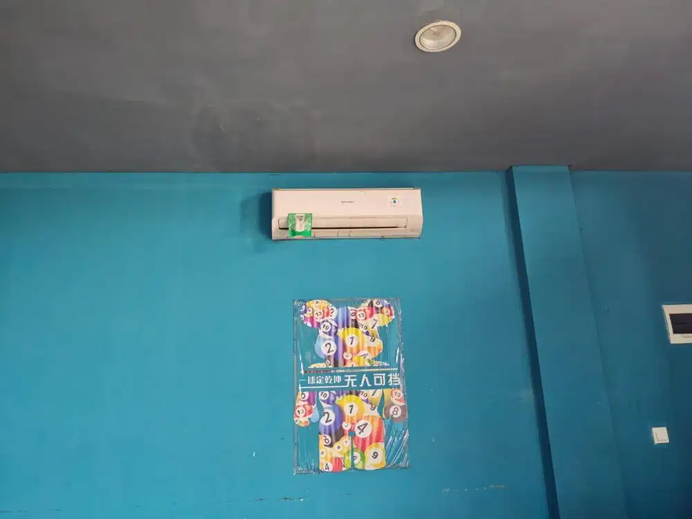 Jual AC SHARP bekas belum 1 tahun - ready 3 unit