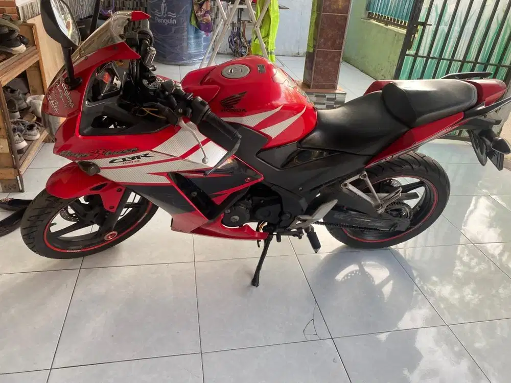 JUAL HONDA CBR 150 CC