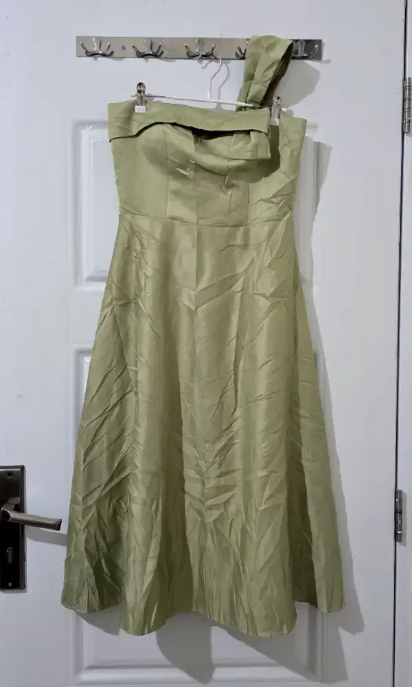Dress pesta green sage