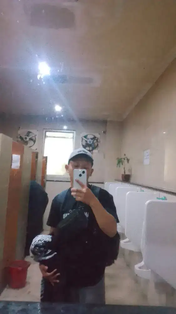 sedang nyari kerja