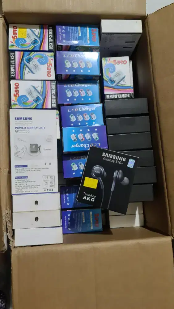 Aksesoris HP, charger, kable usb, handsfree