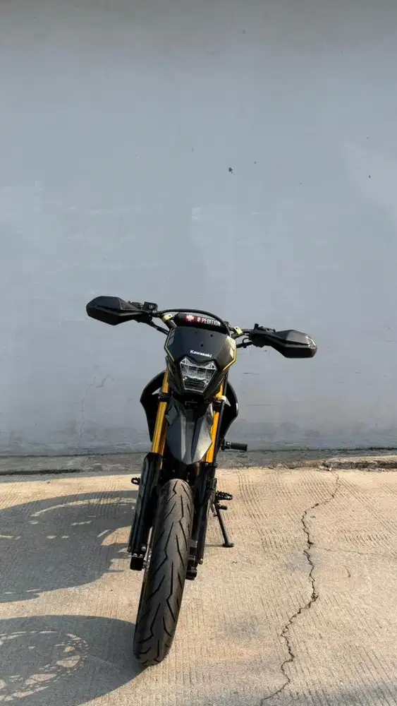 KAWASAKI KLX 230 SM SE