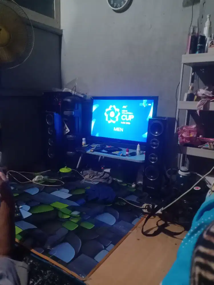 tv digital polytron speker tower