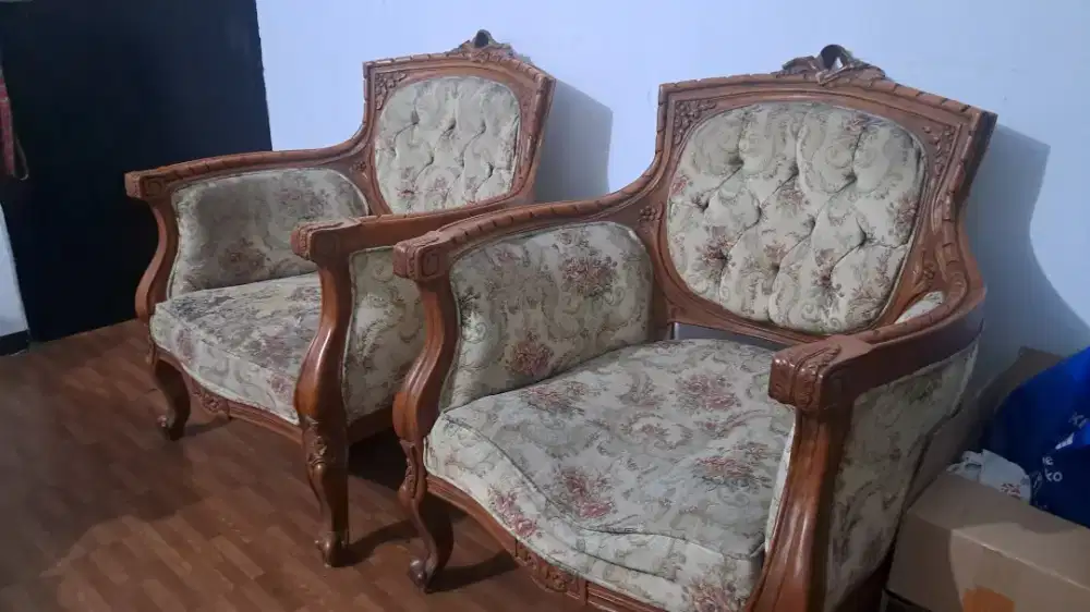 Furniturr jati asli