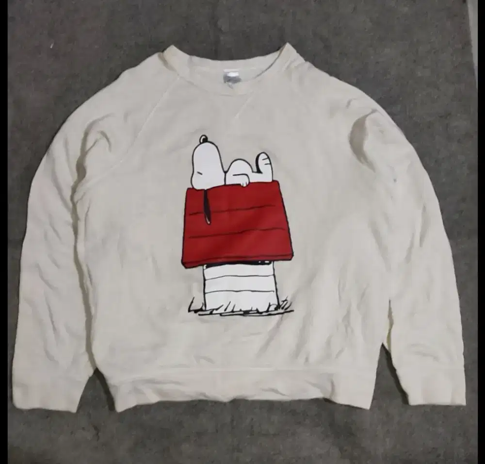 CREWNECK SNOOPY ON THE ROOF DUCK ORIGINAL