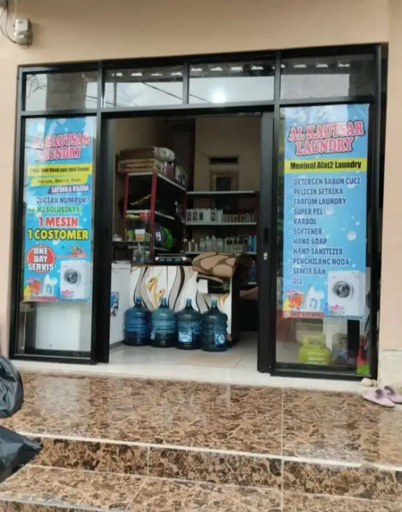 Al Kautsar laundry melayani dengan sepenuh hati