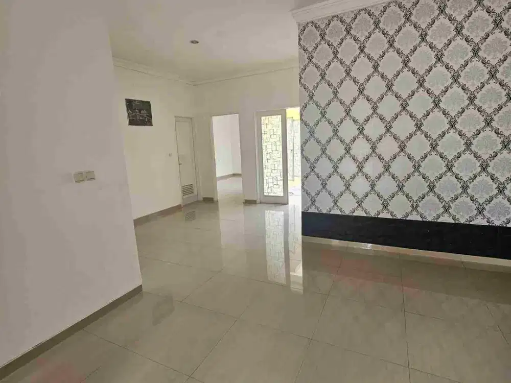 MURAH BANGET !! Jual rumah 1 lantai 8x20 Suvarna Sutera