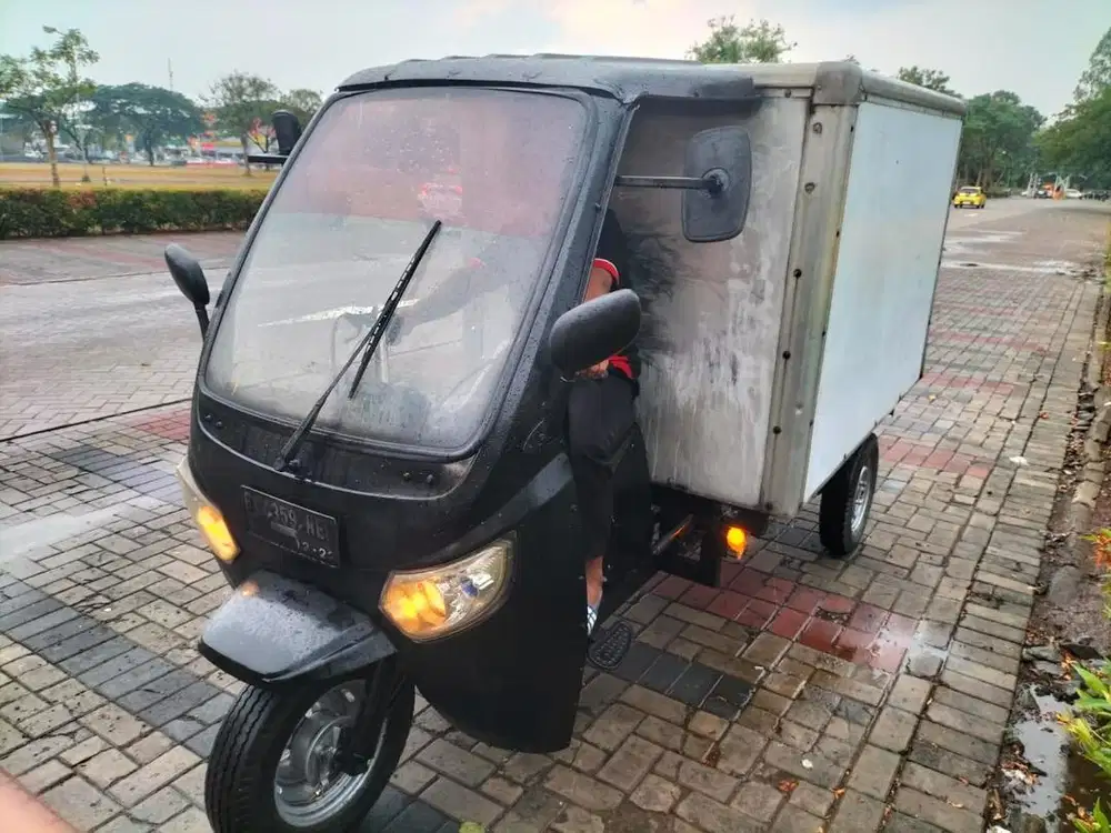 Dijual Motor Viar Box Long 200cc