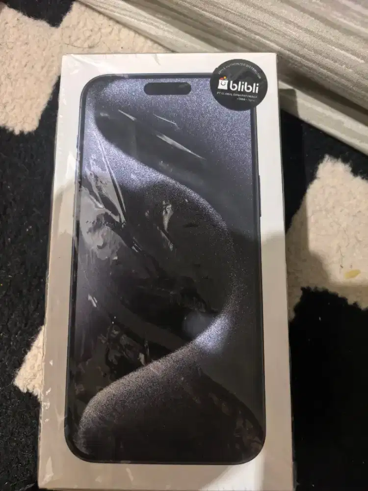 Iphone 15 Promax Titanium Mulus Pemakaian Wanita Sehari hari